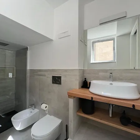 Amami Bed and Breakfast