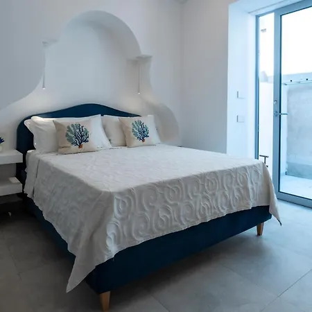 Amami Bed and Breakfast