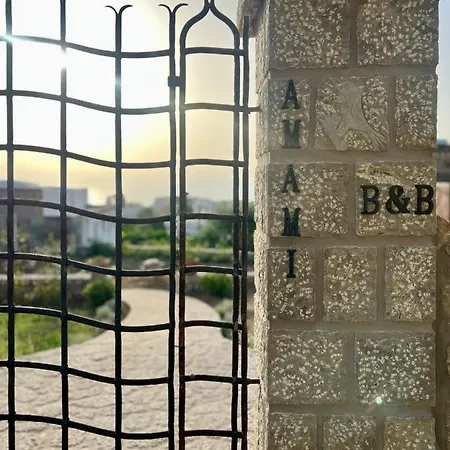 Bed & Breakfast Amami *